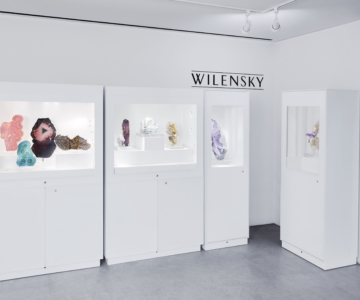 Installation view of "Magnificent Emeralds: Fura’s Tears" exhibit at Wilensky Exquisite Mineral Gallery